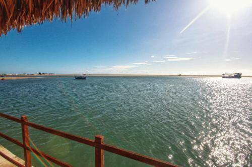 Vista da lagoa direto da varanda | The Wind Deck — Escape Kiteboarding